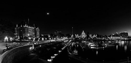 Zwart wit panorama van de haven van Victoria, BC