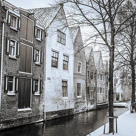 Kooltuin in the snow in Alkmaar, The Netherlands by Sjoerd Veltman