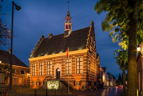 L'hôtel de ville historique d'IJsselstein la nuit sur Tony Buijse