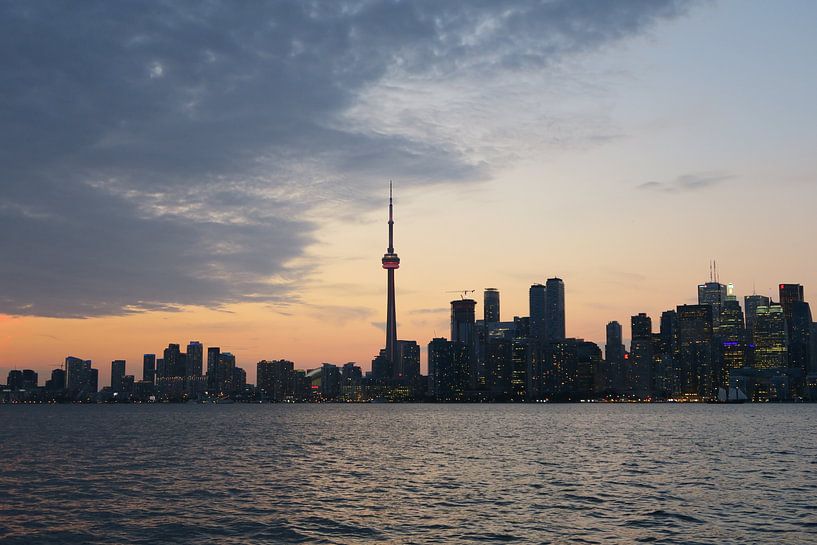 Toronto by Hello Pompoyo