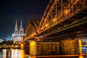 Cologne Cathedral and Hohenzollern Bridge by Günter Albers