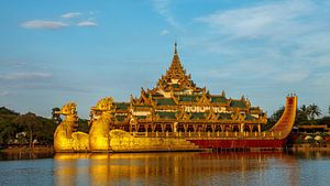 Die königliche Barke in Yangon