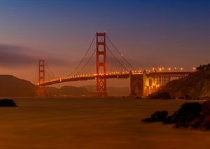Golden Gate Bridge zum Sonnenuntergang 