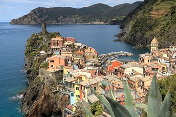 Vernazza. Het pareltje van de Cinque Terre. van FotoBob