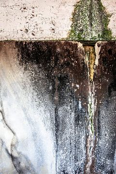 detail dilapidated wall old factory urbex by Martzen Fotografie