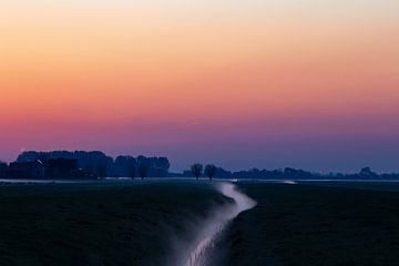 Ochtend in pastel. van Ulbe Spaans