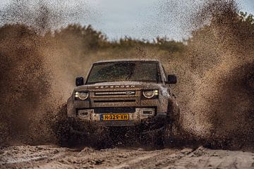 New Defender coming through by Bas Fransen