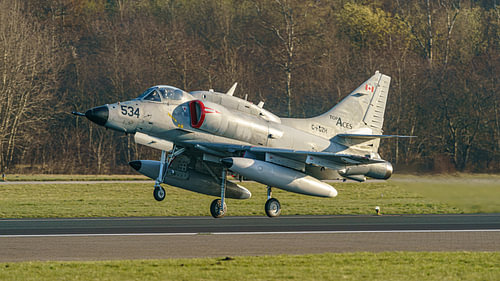 Top Aces McDonnell Douglas A-4N Skyhawk. sur Jaap van den Berg