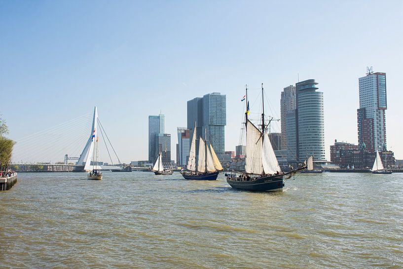 Historische Zeilschepen in Rotterdam van Charlene van Koesveld
