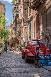 Beetle in Istanbul by Jelle Bakker