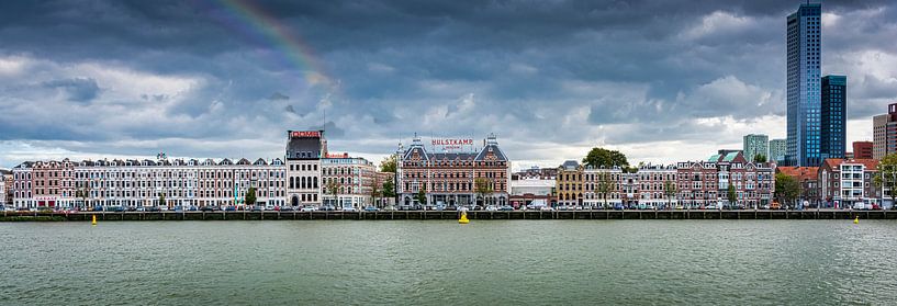 Ciel sombre au-dessus de la Maaskade, Rotterdam par Rietje Bulthuis