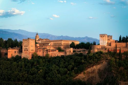 The magnificent Alhambra in evening light