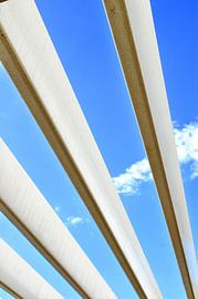 Abstract Lines in the Blue Sky - Modern Art from Amsterdam by Be More Outdoor