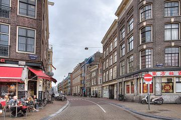 Amsterdam, Nieuwmarkt, Sint Antoniebreestraat van Tony Unitly