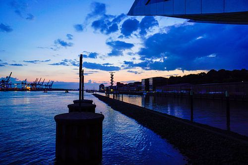 Hamburg bei Nacht