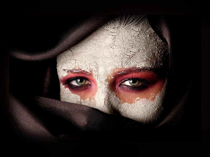 Eyes in clay van Erwin Verweij