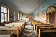 Belle Abandoned Chapelle. par Roman Robroek - Photos de bâtiments abandonnés Aperçu