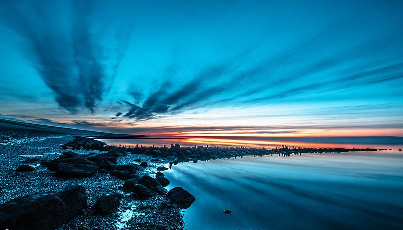 Blaue Stunde im Wattenmeer von Jan Peter Nagel