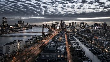 Rotterdam at your feet by Jeroen van Dam