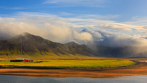 Bauernhof im Morgenlicht, Snæfellsnes, Island