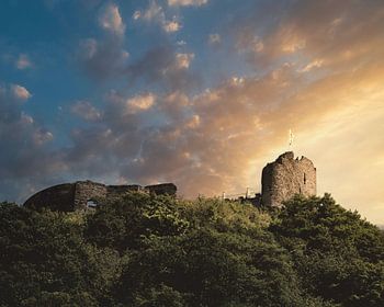 Castle of Bernkastel-Kues at sunset