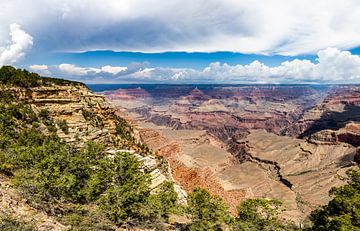 Wolken und Felsen - Grand Canyon von Remco Bosshard