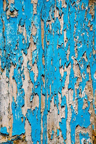 deur met blauwe verf