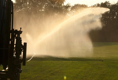 beregenen  van  grasland