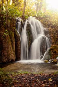 mystieke waterval van Silvio Schoisswohl