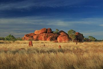 Karlu Karlu - The Devil's Marbles in The Northern Territory by Joyce van Dijk Fotografie - fotografiekunst vanuit m'n