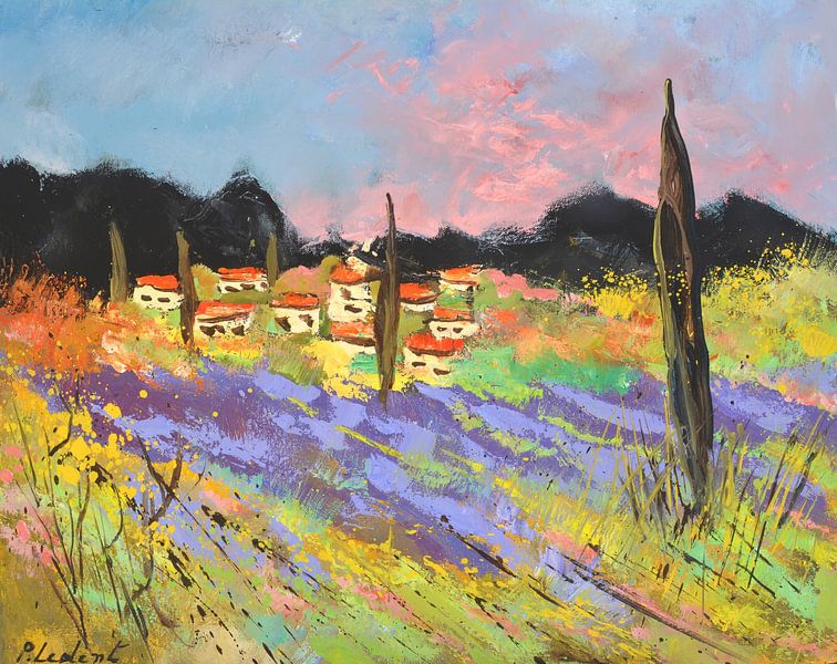 Dorp in de Provence bij schemering van pol ledent