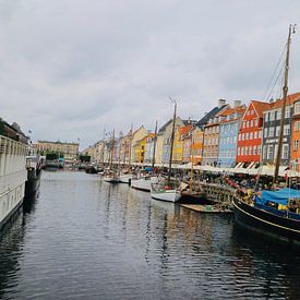 Nyhavn: Couleurs au fil de l'eau sur Arman Angishan