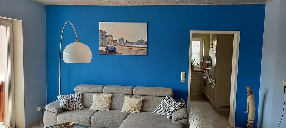 Oldtimer auf dem Malecón in Havanna  von Anouk Hol 