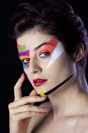Woman with Colorful Makeup – Fine Art Portrait Photography by Iris Kelly Kuntkes
