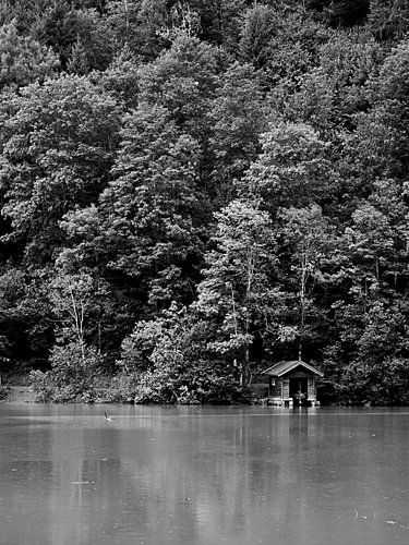 Frieden und Ruhe am Wasser