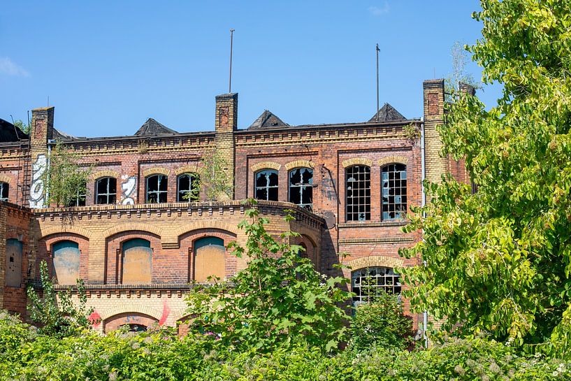 Industrial wasteland in Magdeburg-Buckau by t.ART