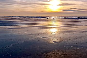 Golden coast sunset von Nannie van der Wal