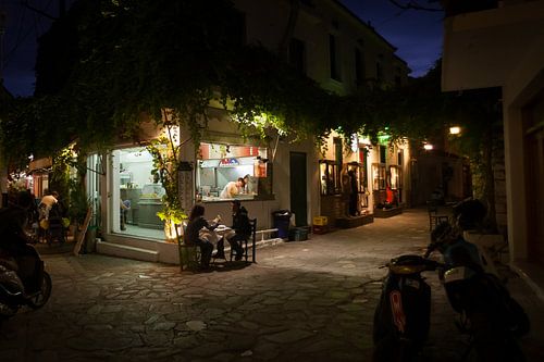 No-name snackbar op Skiathos