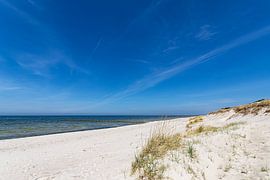 Strand in Neuendorf auf der Insel Hiddensee von Rico Ködder
