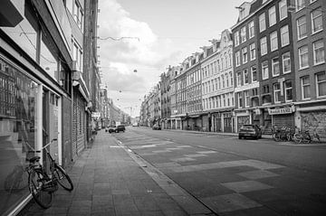 Albert Cuypstraat by Hugo Lingeman