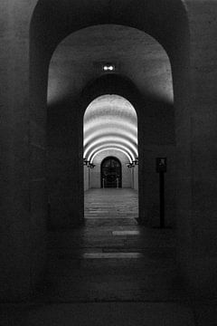 Korridor unter dem Sacré-Cœur | Paris | Frankreich Reisefotografie von Dohi Media