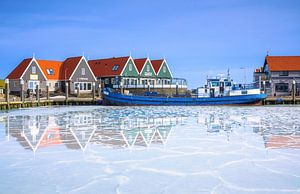 Ice in the harbour at texel.