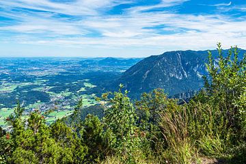 Uitzicht vanaf de top van de Prediktstuhl in het Berchtesgadener Land van Rico Ködder