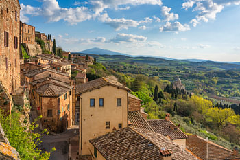 Montepulciano dorpsgezicht. Toscane Italië