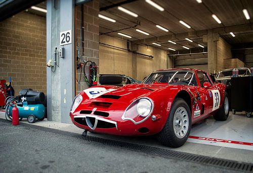 Alfa Romeo TZ2 op Spa Francorchamps van BG Photo