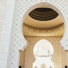 Grand Zayed Moskee ingang van Tijmen Hobbel