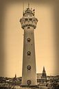 Egmond aan Zee Strand Vuurtoren Sepia van Hendrik-Jan Kornelis thumbnail