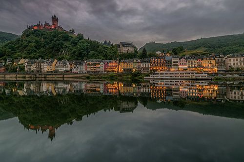 De avond valt in Cochem