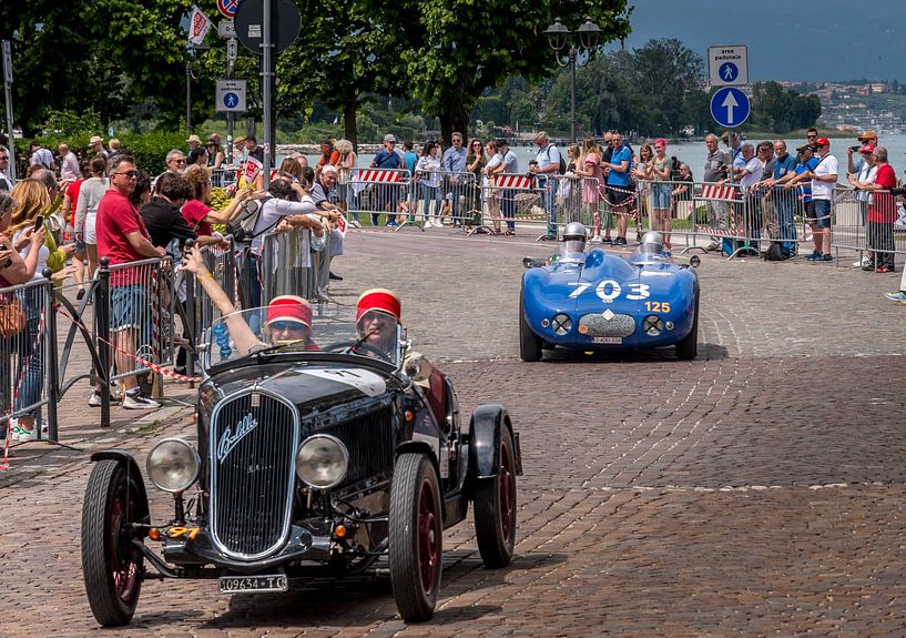 Balilla et chapeaux pendant les Mille Miglia par Monique Caes