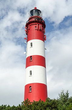 rood witte vuurtoren op de noordzee van Alexander Baumann